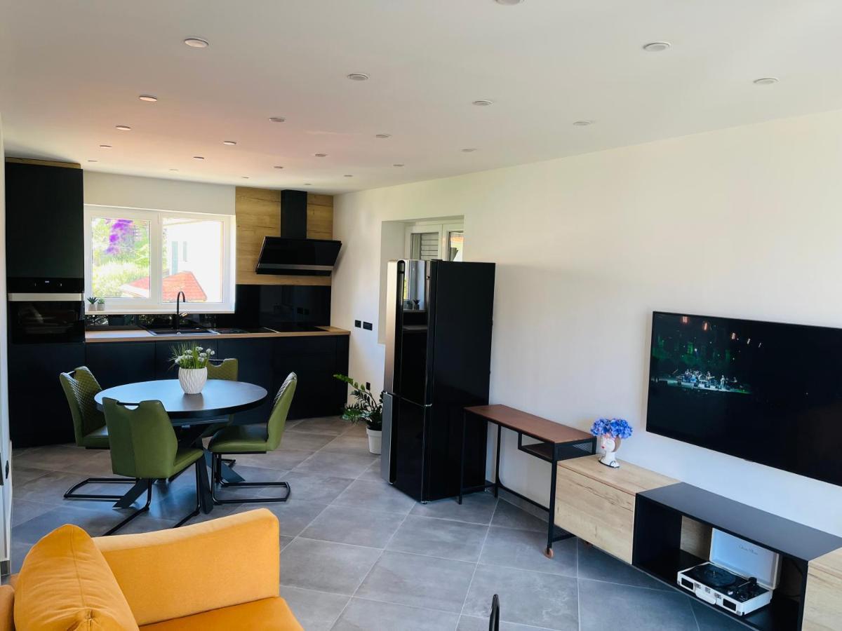 Kia Ora Apartment Trogir Kültér fotó